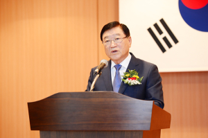 김석환 군수, 제40대 홍성군수 취임…성원에 일로써 보답