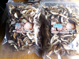 맛도, 포장도 1등 부여 표고 맛보세요~