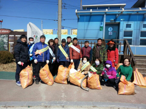 청양읍주민자치위원회, 세계 물의 날 맞아 하천 환경정화활동 펼쳐