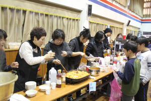 가남초, 청·바·지와 함께하는 아나바다 시장
