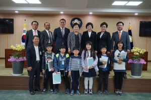 청송초등학교 학생들, 청양군의회 방문