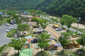 청양 오토캠핑장 사계절 휴양지 자리매김 