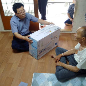 정산면, 독거노인에 선풍기 전달 '훈훈'