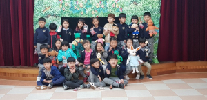 청양도서관 창작 인형극「똥아」상연 