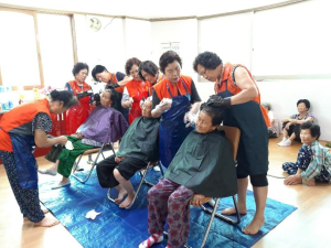 목면자원봉사거점센터 염색·말벗 봉사활동 