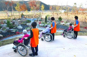 청양군, 군립 노인요양원에 ‘나눔 숲’ 조성