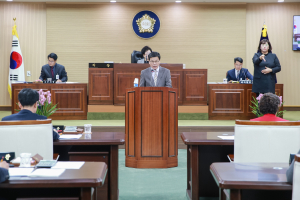 ‘과감한 재정투자는 미래 성장 에너지 근원’