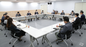 김명선 충남도의장 ‘중간관리자’ 팀장급 직원들과 차담회