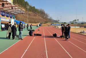 공무원들 청양서 드론영상 중계시스템 점검