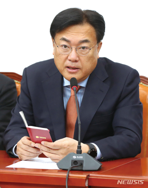 정진석 의원, 국정감사 NGO모니터단 ‘2023 국정감사 국리민복상 수상’