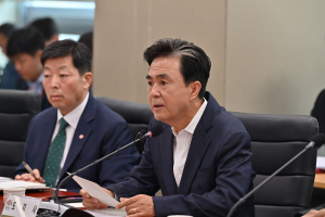 김태흠 지사 “‘세일즈 외교’ 성과 높이자”