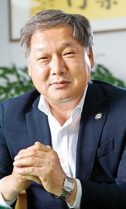 “문화가 떠난 마을엔 사람이 살지 않는다”